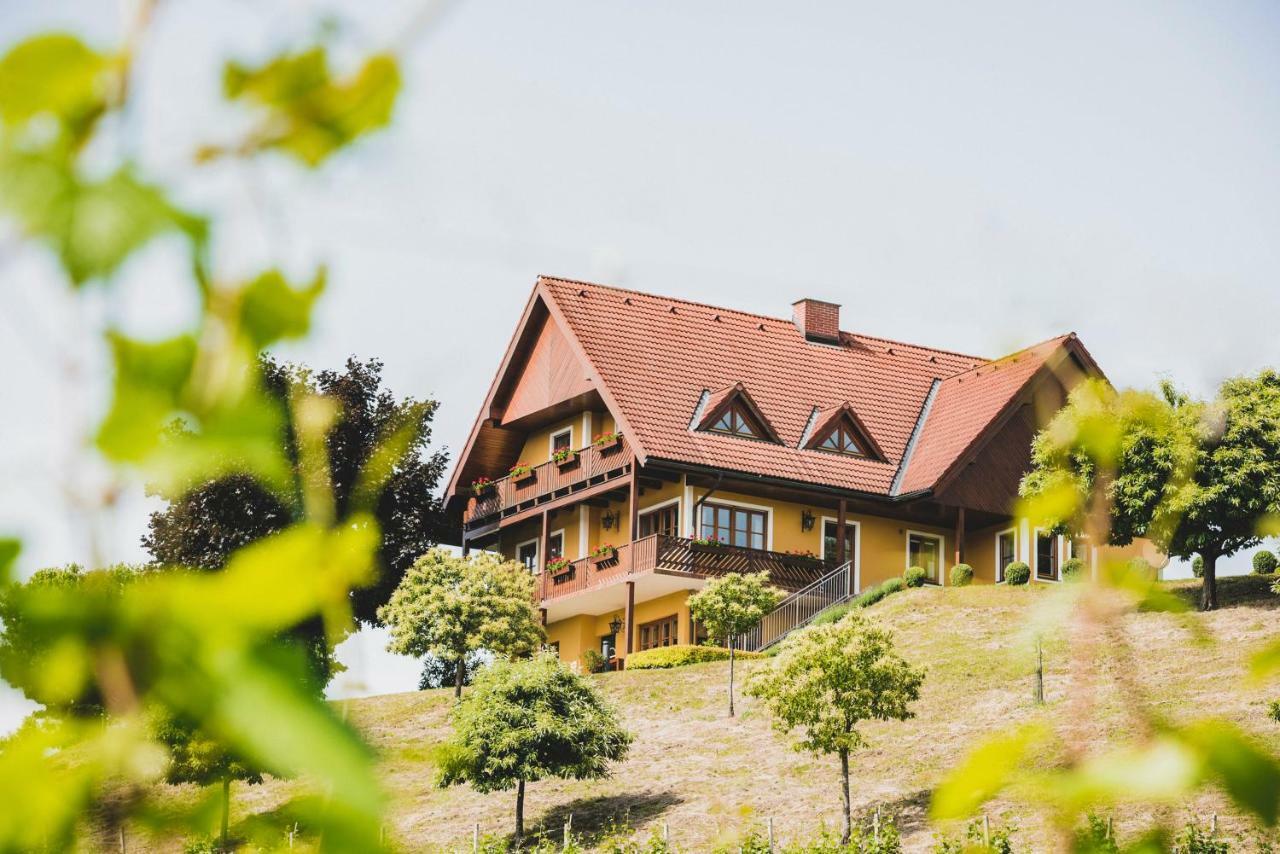 Hohler Appartement Gamlitz Exteriör bild