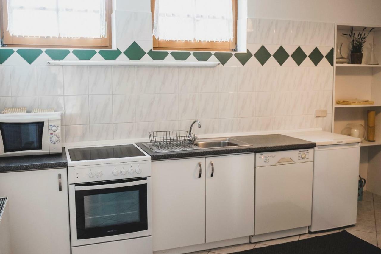 Hohler Appartement Gamlitz Exteriör bild